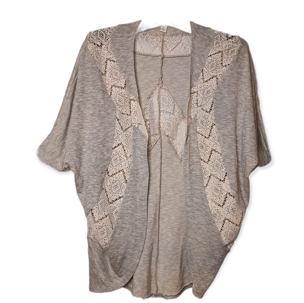 Miami bat wing sleeve open shrug with lace detail, gray, sz S